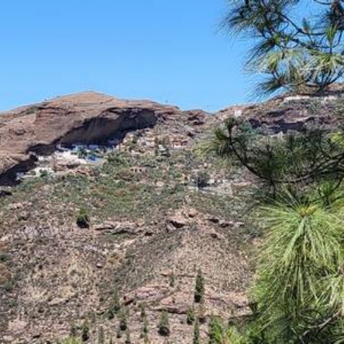 El Juncal vue depuis la forêt de pins