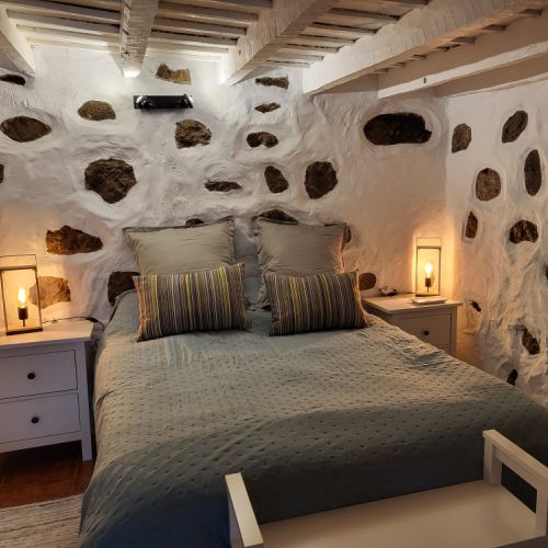 Chambre 1 de la maison Rurale 'los Pinares' El Juncal de Tejeda Grande Canarie