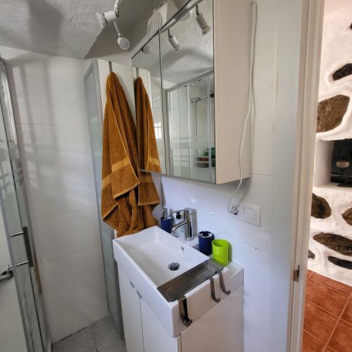 Sala de baño Casa Rural Los Pinares El Juncal de Tejeda Gran Canaria