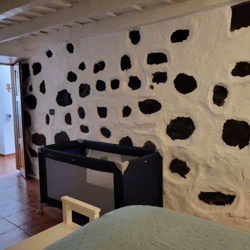 Chambre 1 de la maison Rurale 'los Pinares' El Juncal de Tejeda Grande Canarie